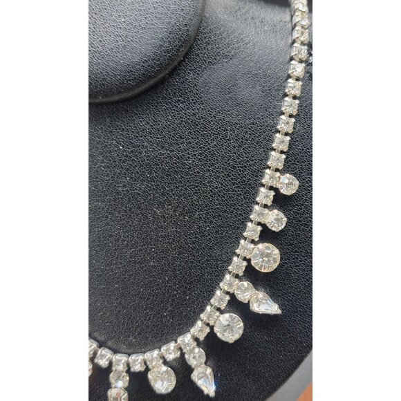 Vintage Garne Jewelry Rhinestone Choker Necklace 15" Clear Prong Set Stones - Picture 6 of 7